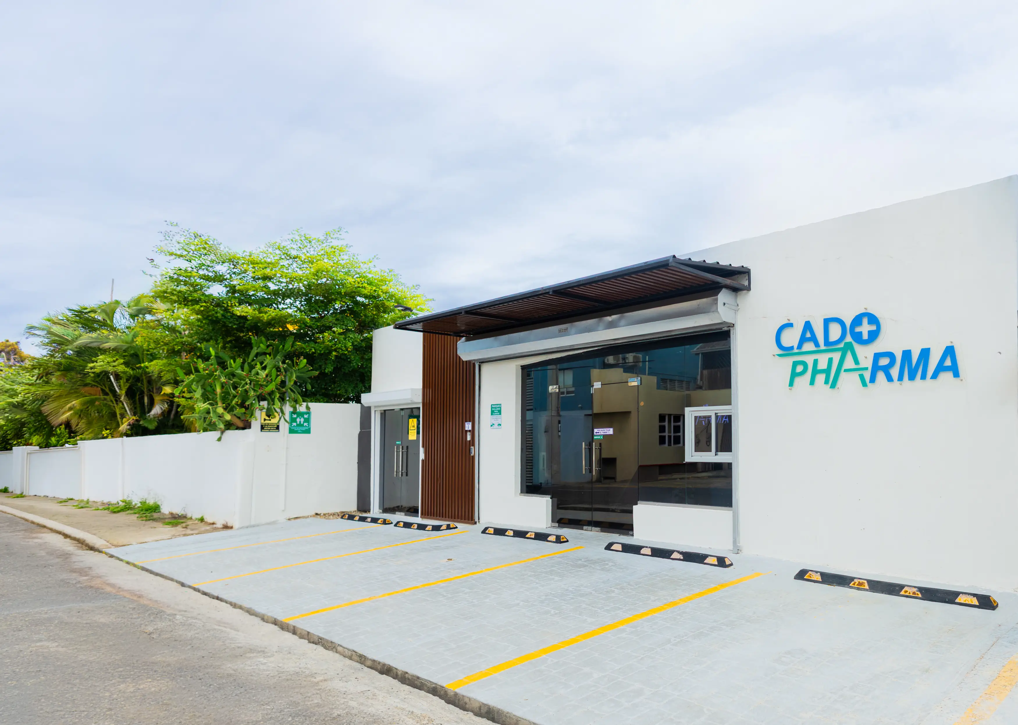 Instalaciones de CADOPHARMA en Santiago de los Caballeros